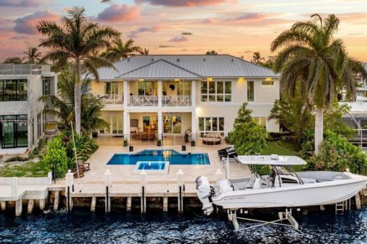Best Waterfront Homes for Boaters