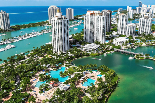 Aventura Homes