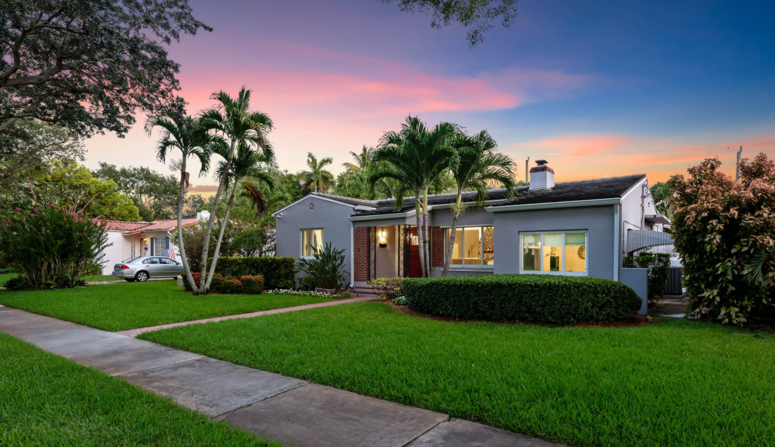 3D Tour or In-Person House Visit