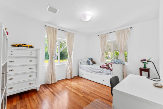 318 NE 105th St Miami Shores 27