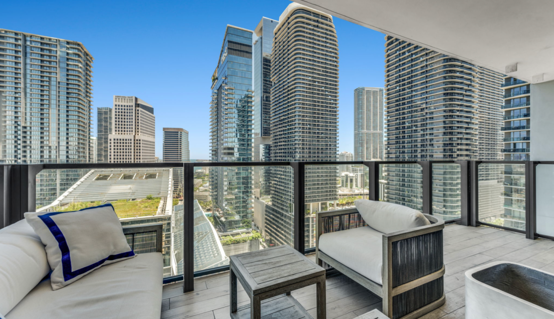 NEW PRICE DEDUCTION IN BRICKELL